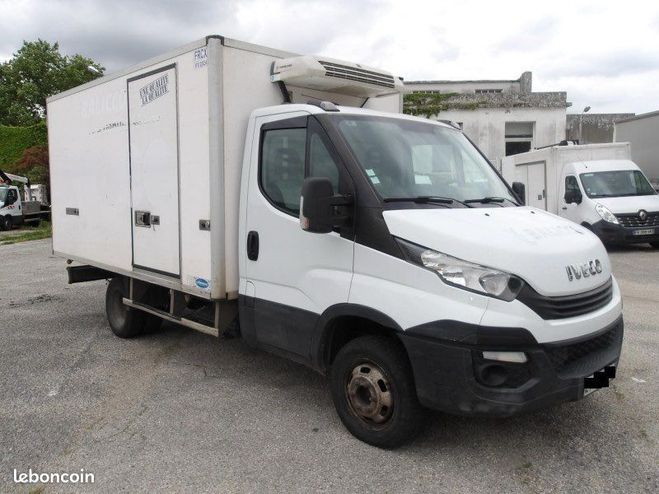 Iveco Daily 23990 ht 35c15 caisse frigorifique porte  de 2018