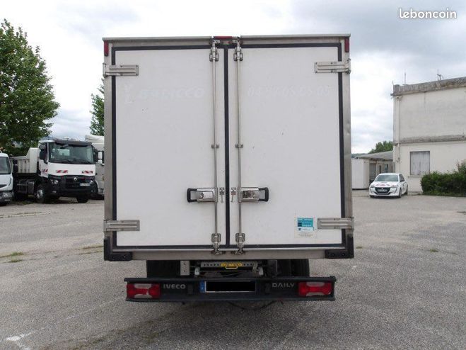 Iveco Daily 23990 ht 35c15 caisse frigorifique porte  de 2018