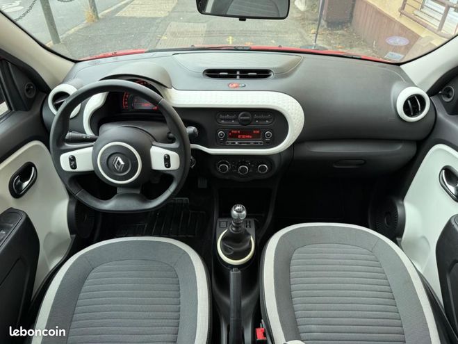 Renault Twingo 0.9 TCE 90Ch ENERGY ZEN Rouge de 2015