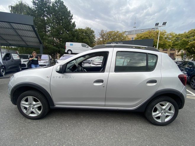 Dacia Sandero 0.9 TCE 90CH STEPWAY AMBIANCE Gris C de 2014