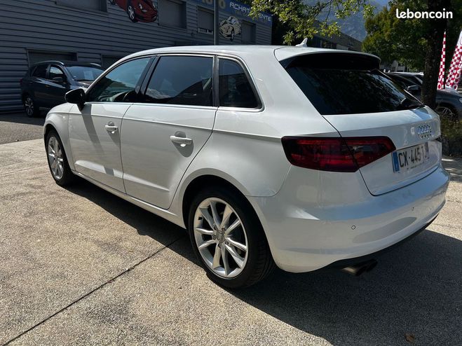 Audi A3 Sportback iii 1.4 tfsi cod 140 ambition  Blanc de 2013