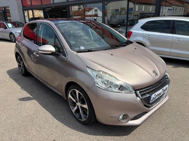 Peugeot 208 1.6 VTi feline BA 5p gris de 2015