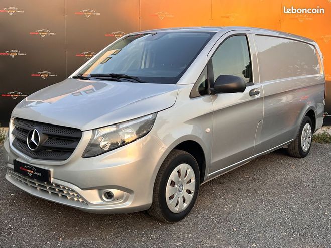 Mercedes Vito FOURGON 114CDI LONG PRO ATTELAGE Gris de 2016