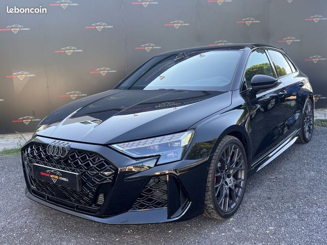 Audi TT RS 3 Sportback 2.5 TFSI 400CH QUATTRO S-TRO Noir de 2025