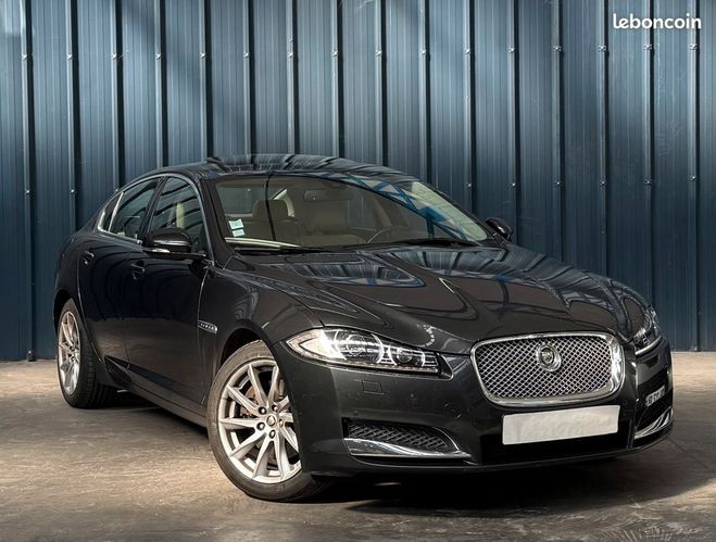 Jaguar XF 2.2 Diesel 163 ch Garantie 12 mois Toit  Gris de 2013