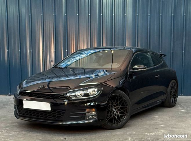 Volkswagen Scirocco dition Sound 1.4 TSI 180ch Full Black S Noir de 2017