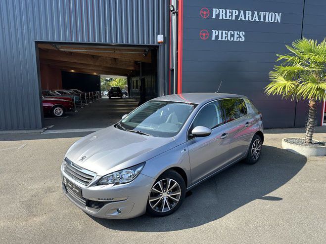 Peugeot 308 1.6 BHDI 100 ch Style 2015  de 2015