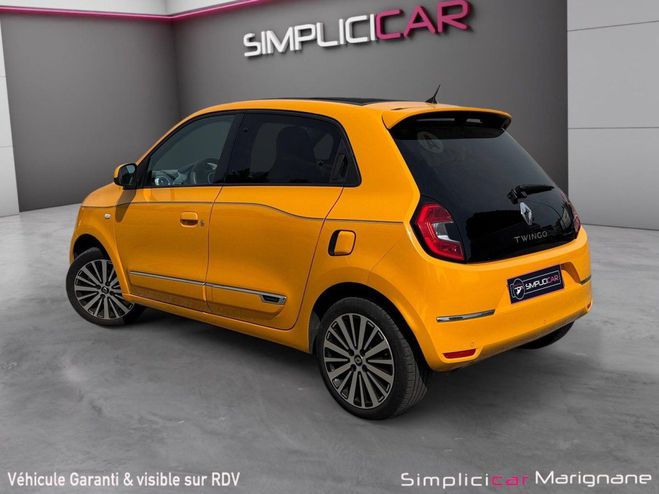 Renault Twingo III TCe 95 EDC Intens TOIT OUVRANT/BLUET Jaune de 2019