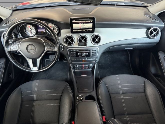 Mercedes Classe GLA CLASSE BUSINESS 200 CDI 4-Matic Executiv Gris de 2014