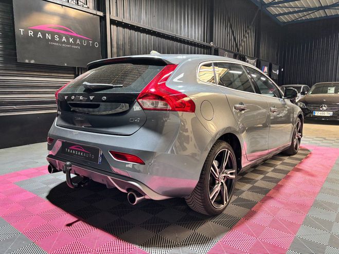 Volvo V40 d4 190 r-design GRIS de 2014