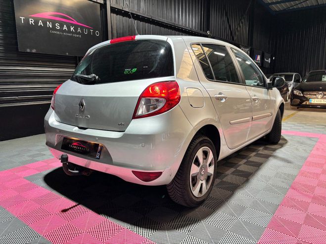 Renault Clio iii dci 75 eco2 tomtom suivi entretien c GRIS de 2012