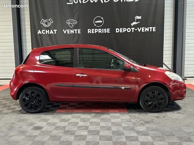Renault Clio 1.2 16v 80ch Extrme Fonce Quickshift 3 Rouge de 2010