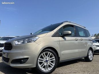  Voir détails -Ford Tourneo Courier 1.5 TD 75CH TITANIUM EURO6 à Strasbourg (67)