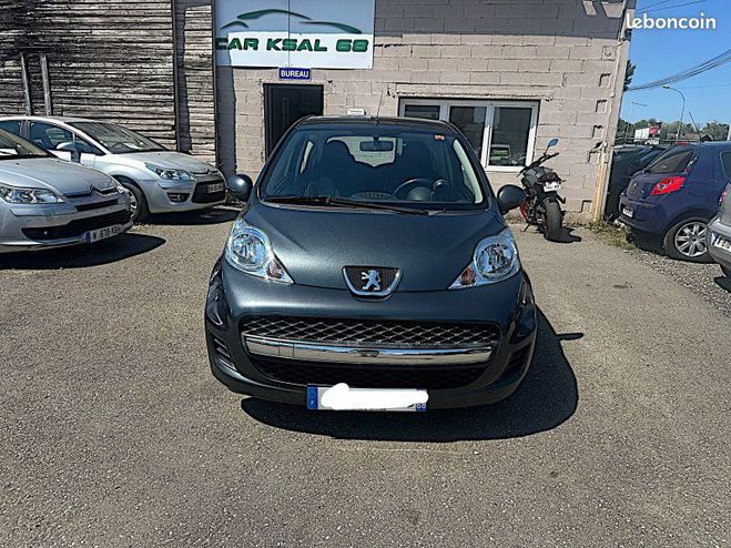 Peugeot 107 1.0 12V TRENDY EURO5 3P Noir de 2011