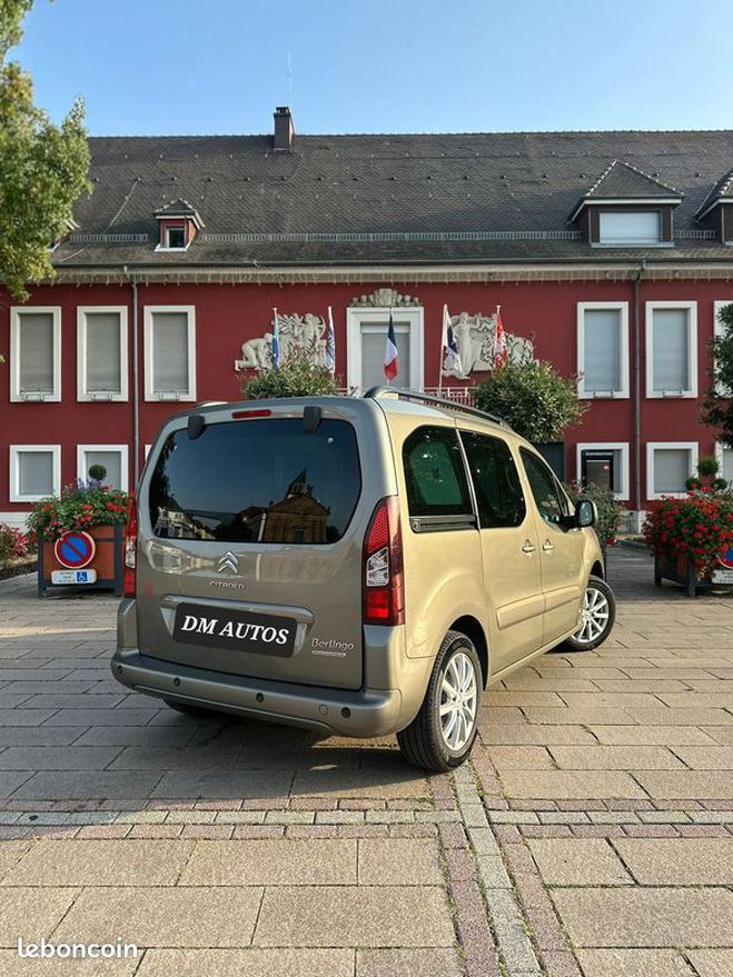 Citroen Berlingo 1.6 hdi combi shine 120ch gps Marron de 2017
