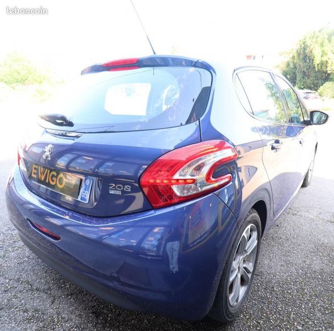 Peugeot 208 GENERATION-I 1.6 E-HDI 90 ALLURE BVA Bleu de 2013