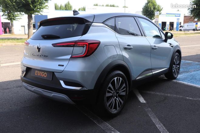 Renault Captur 1.6 E-TECH 145H 90 HYBRID ICONIC BVA Gris de 2023