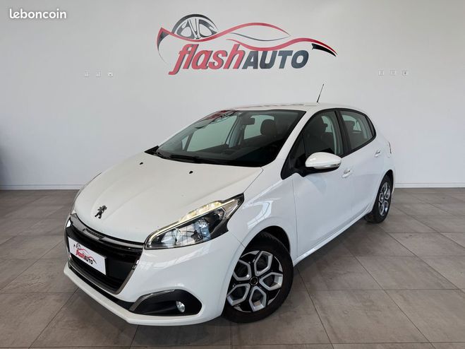 Peugeot 208 PHASE 2 1.6 Blue HDi 100cv-2017 Blanc de 2017