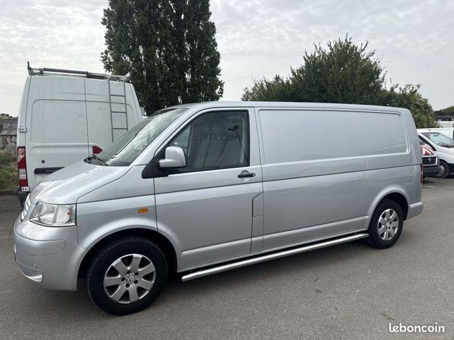 Volkswagen Transporter FG 2.5 TDI 130CH CONFORT LONG Gris de 2008