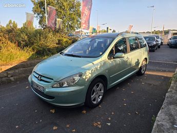  Voir détails -Peugeot 307 307sw 2.0l hdi 110ch 7places 99 000km à Sannois (95)