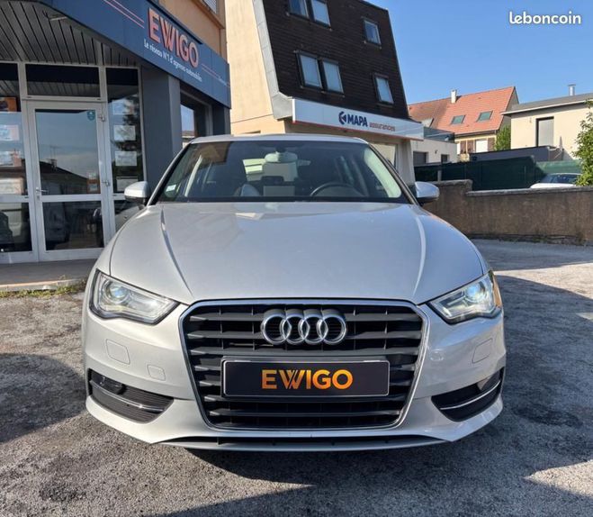Audi A3 Sportback 1.4 TFSI 125 AMBITION S-TRONIC Gris de 2014