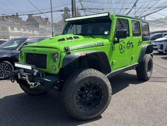  Voir détails -Jeep Wrangler III 2.8 CRD 200 FAP SAHARA BVA5 4P à  Le Creusot (71)