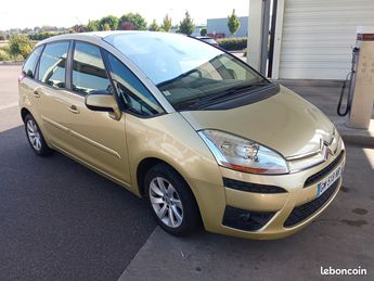  Voir détails -Citroen C4 Picasso Belle hdi tbe boite auto 2009 reprise à Marly (57)