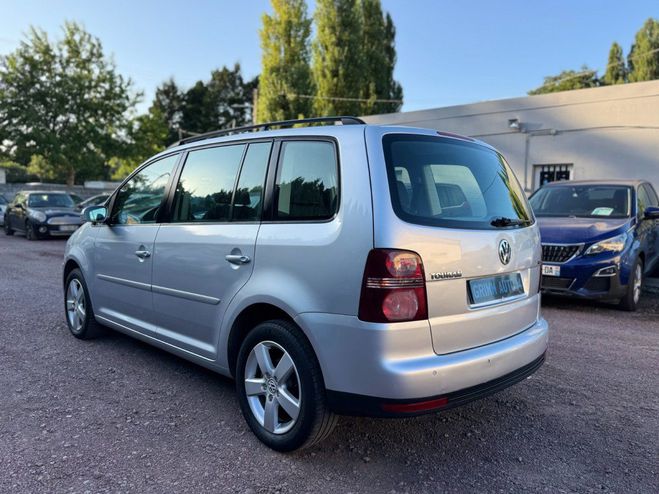 Volkswagen Touran Confortline 1.9 TDI 105 FAP Gris de 2009