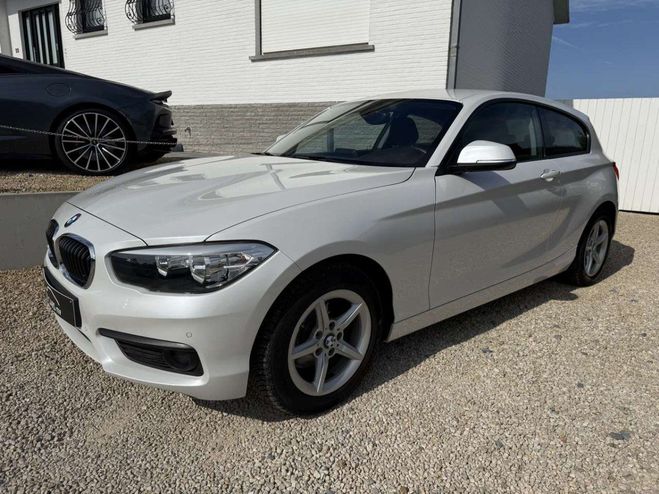 BMW Serie 1 118 118i NIEUWE STAAT,HISTORIEK,ALU,NAVI Blanc Mtallis de 