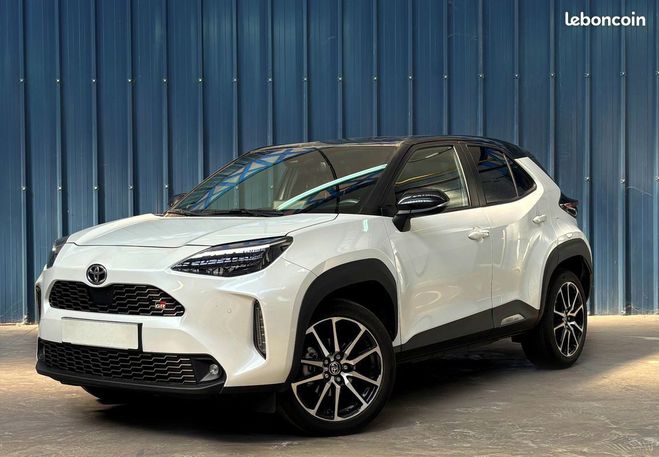 Toyota Yaris Cross 1.5 Hybride 116ch 2WD GR SPORT 1r Autre de 2024