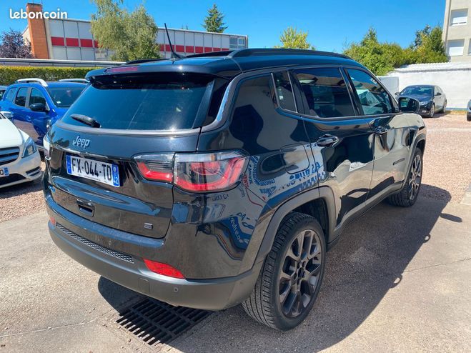 Jeep Compass 1.3 turbo t4 240ch phev 4xe s at6 eawd Noir de 2021