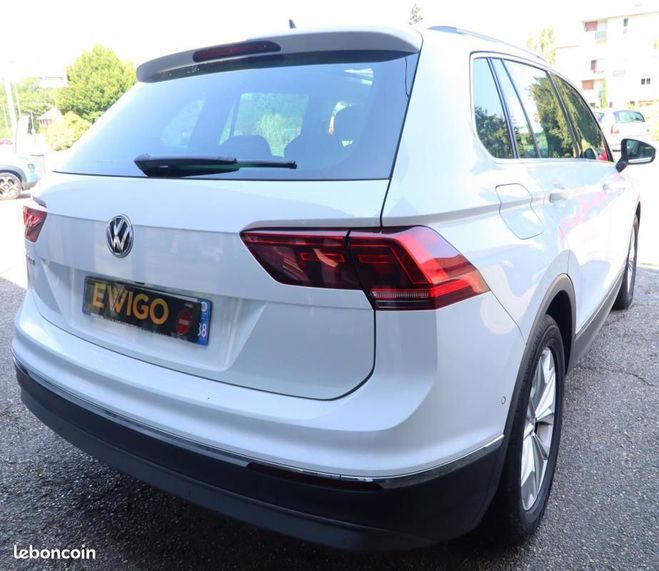 Volkswagen Tiguan 2.0 TDI 150 CARAT DSG BVA Blanc de 2019