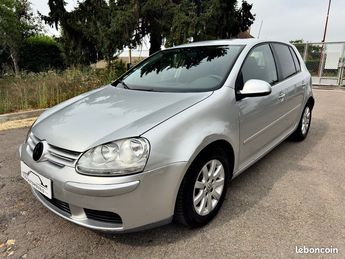 Voir détails -Volkswagen Golf V 1.9 tdi 105 à Chteau-sur-Epte (27)