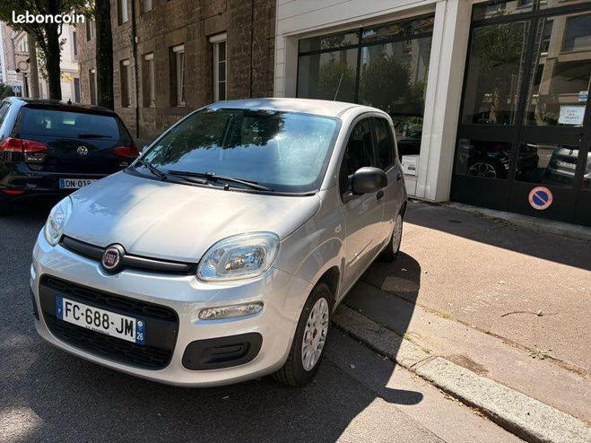 Fiat Panda easy 1.2 47800 kms 12-2018 Gris de 2018