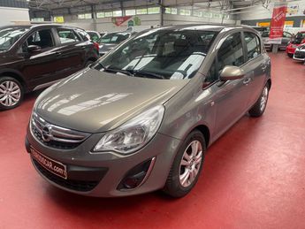  Voir détails -Opel Corsa 1.2 - 85 ch Twinport Edition à Bthune (62)