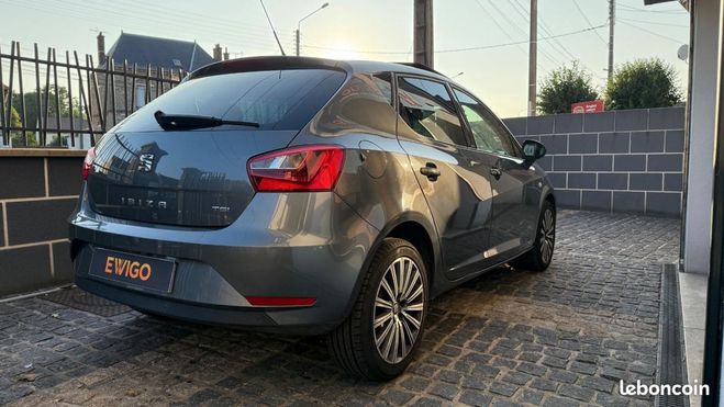 Seat Ibiza 1.0 TSI 110ch CONNECT DSG 1ere MAIN TO Gris de 2017