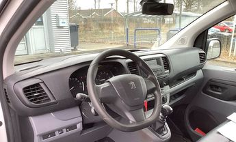  Voir détails -Peugeot Expert FOURGON M 2.0 BLUEHDI 120 PREMIUM à Chanas (38)