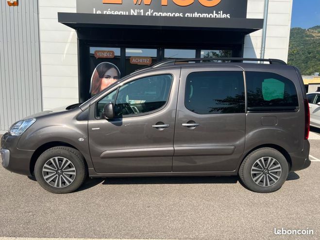 Peugeot Partner Tepee COMBI 1.2 110 CH STYLE APPLE CARPL Marron de 2018