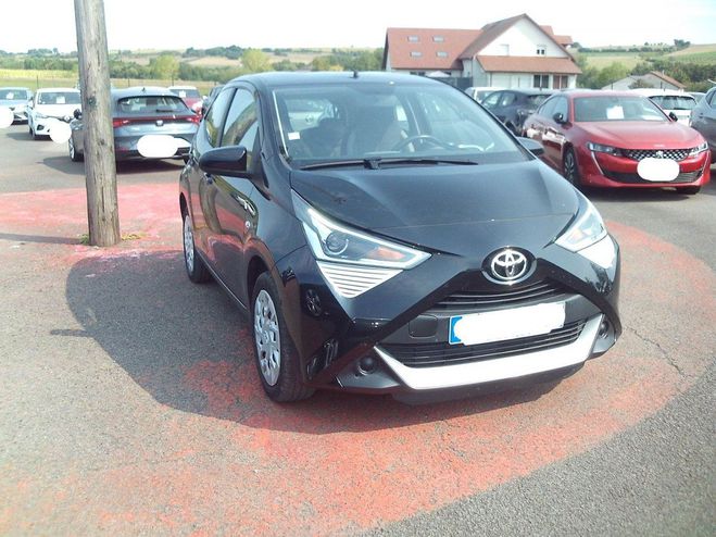 Toyota Aygo 1.0 VVT-I 72CH X-PLAY 5 PORTES Noire Metal Bl de 2021