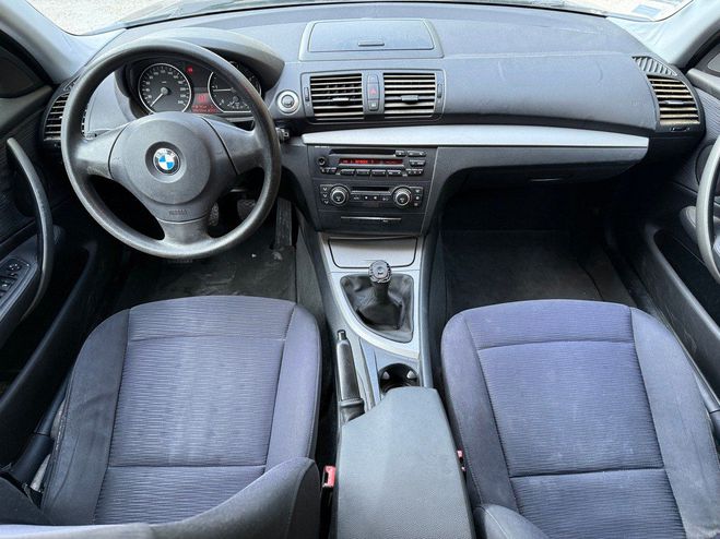 BMW Serie 1 118d LCi 2.0d 143cv 2e main Noir de 2008