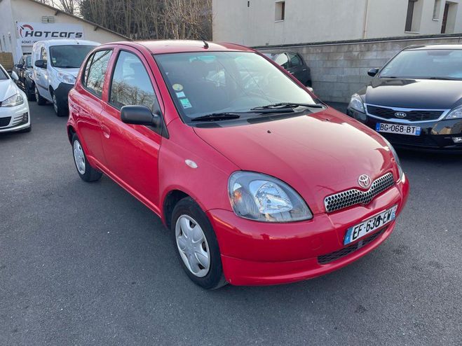 Toyota Yaris 1.0 70 VVT-i Linea Luna Rouge de 2002