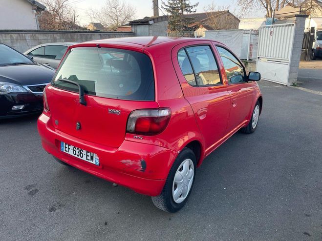 Toyota Yaris 1.0 70 VVT-i Linea Luna Rouge de 2002