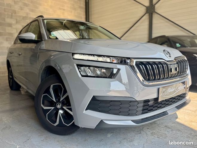 Skoda Kamiq Finition Selection FEUX LED KEYLESS GO B Gris de 2020