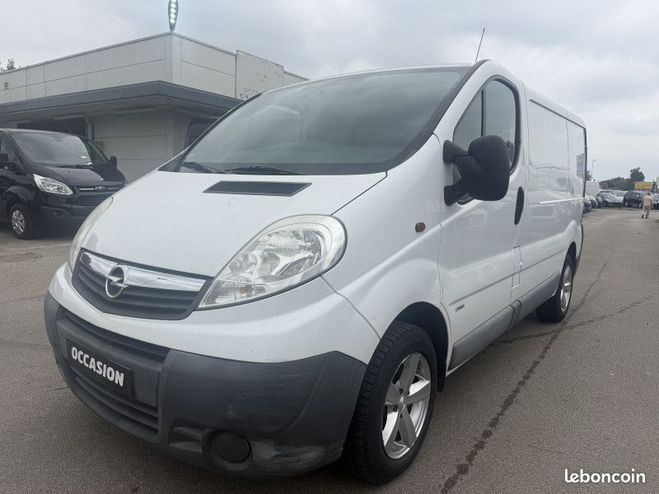 Opel Vivaro FG F2700 L1H1 2.0 CDTI 90 Blanc de 2013