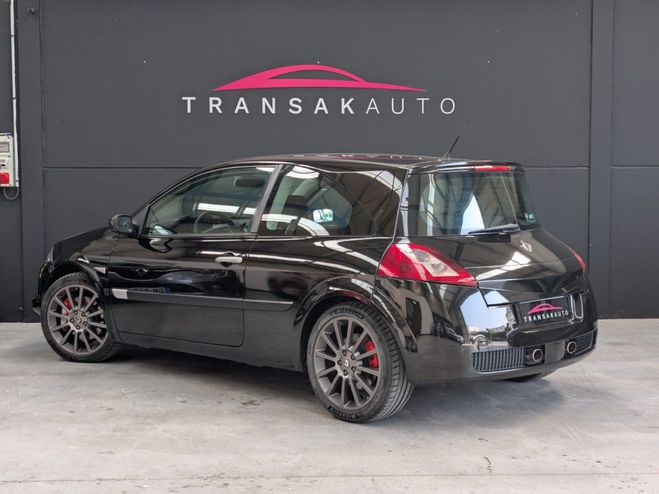 Renault Megane II 2 RS Turbo F4RT 225ch - DISTRI / EMBR Noir de 2005