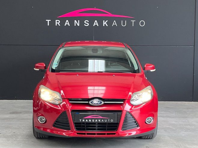 Ford Focus 1.6 TDCi 95 TITANIUM - ENTRETIEN COMPLET Rouge de 2011