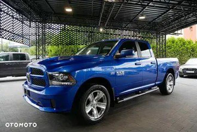 Dodge Ram sport crew cab 4x4 tout compris hors hom Bleu de 2017