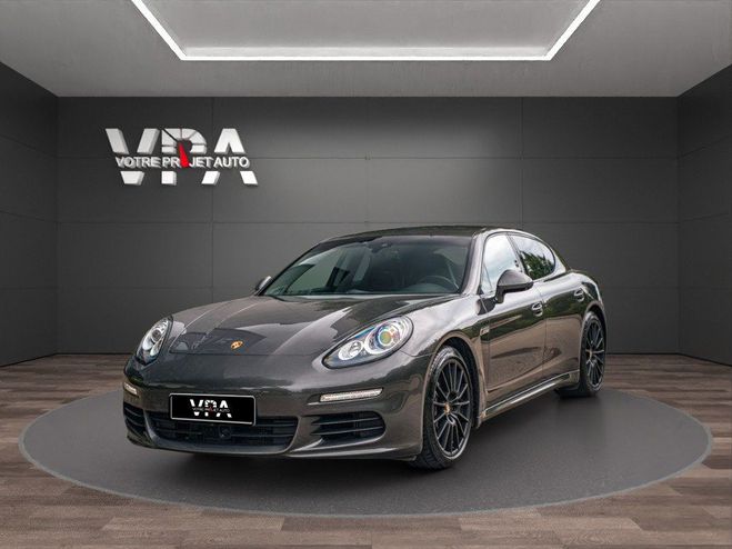 Porsche Panamera 3.0 Diesel  300 ch  Edition  Sport Ch Gris de 2015