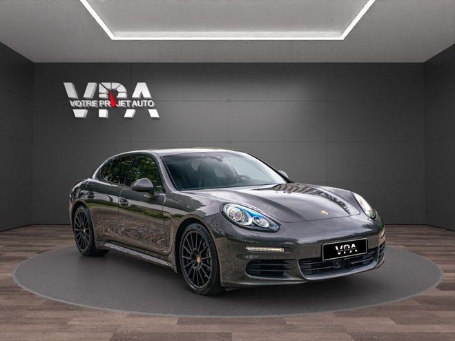 Porsche Panamera 3.0 Diesel  300 ch  Edition  Sport Ch Gris de 2015