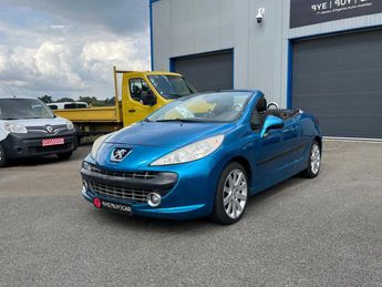  Voir détails -Peugeot 207 CC 1.6 HDi - 110 CH COUPE CABRIOLET Spor à Crottet (01)